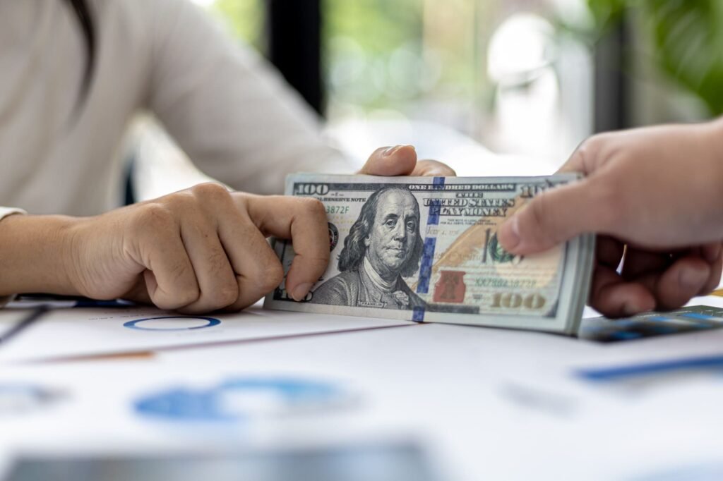 5 Things You Need to Know About Merchant Cash Advances