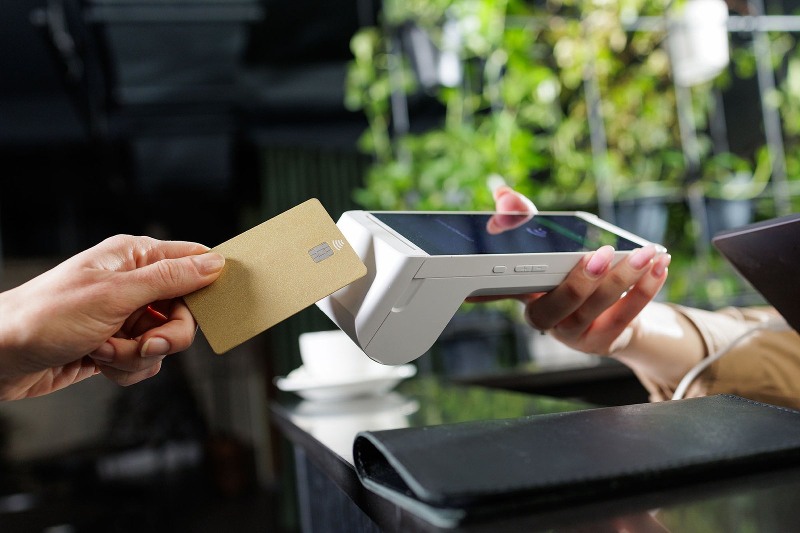 Tap, Chip, and Go: How Card Readers Prevent Chargebacks and Protect Your Business (2026 Guide)